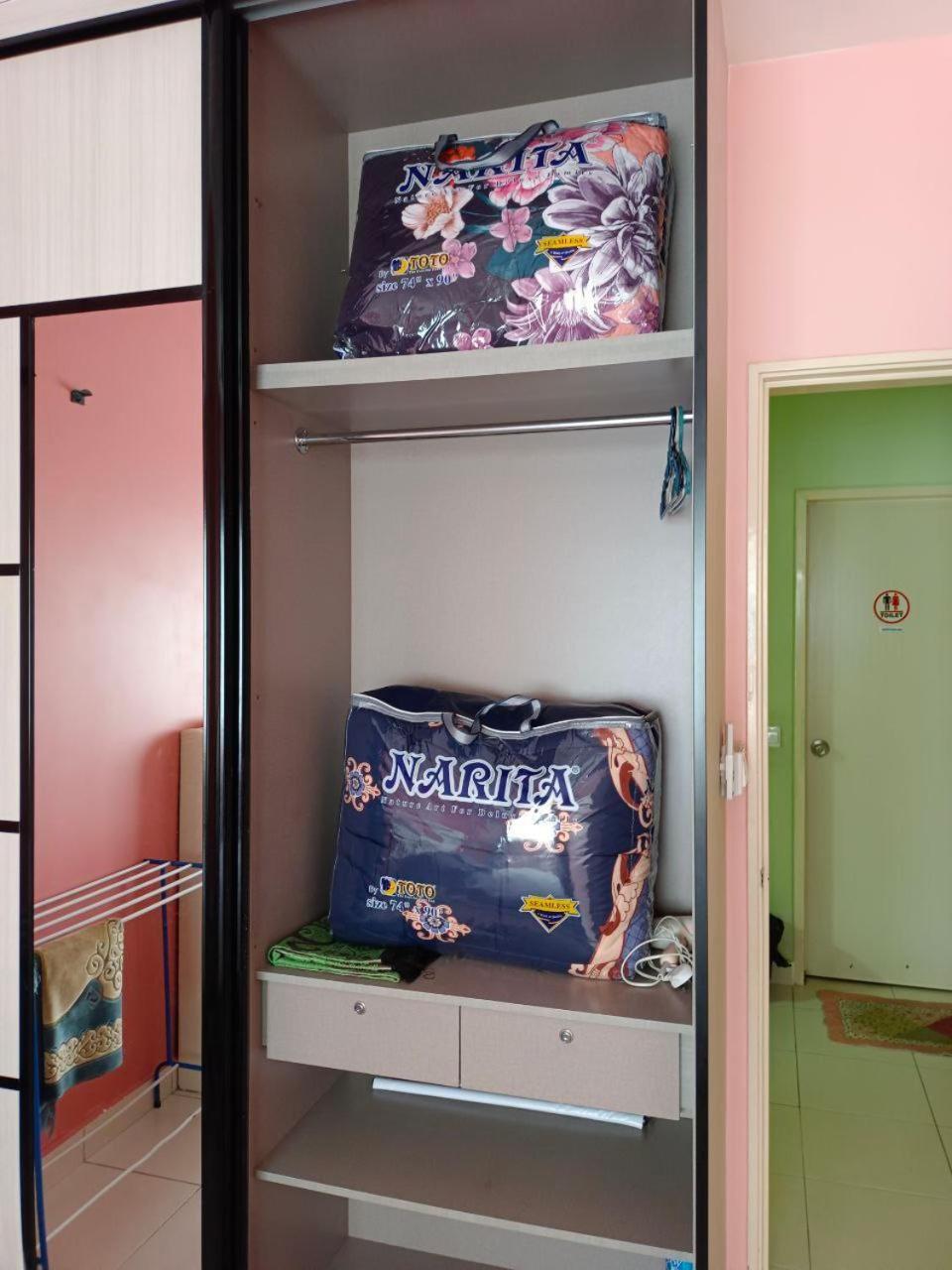 Nena Homestay Setia Alam, Air Conditioned, High Speed Internet Σαχ Αλάμ Εξωτερικό φωτογραφία