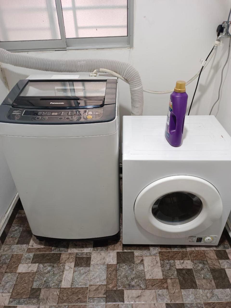 Nena Homestay Setia Alam, Air Conditioned, High Speed Internet Σαχ Αλάμ Εξωτερικό φωτογραφία